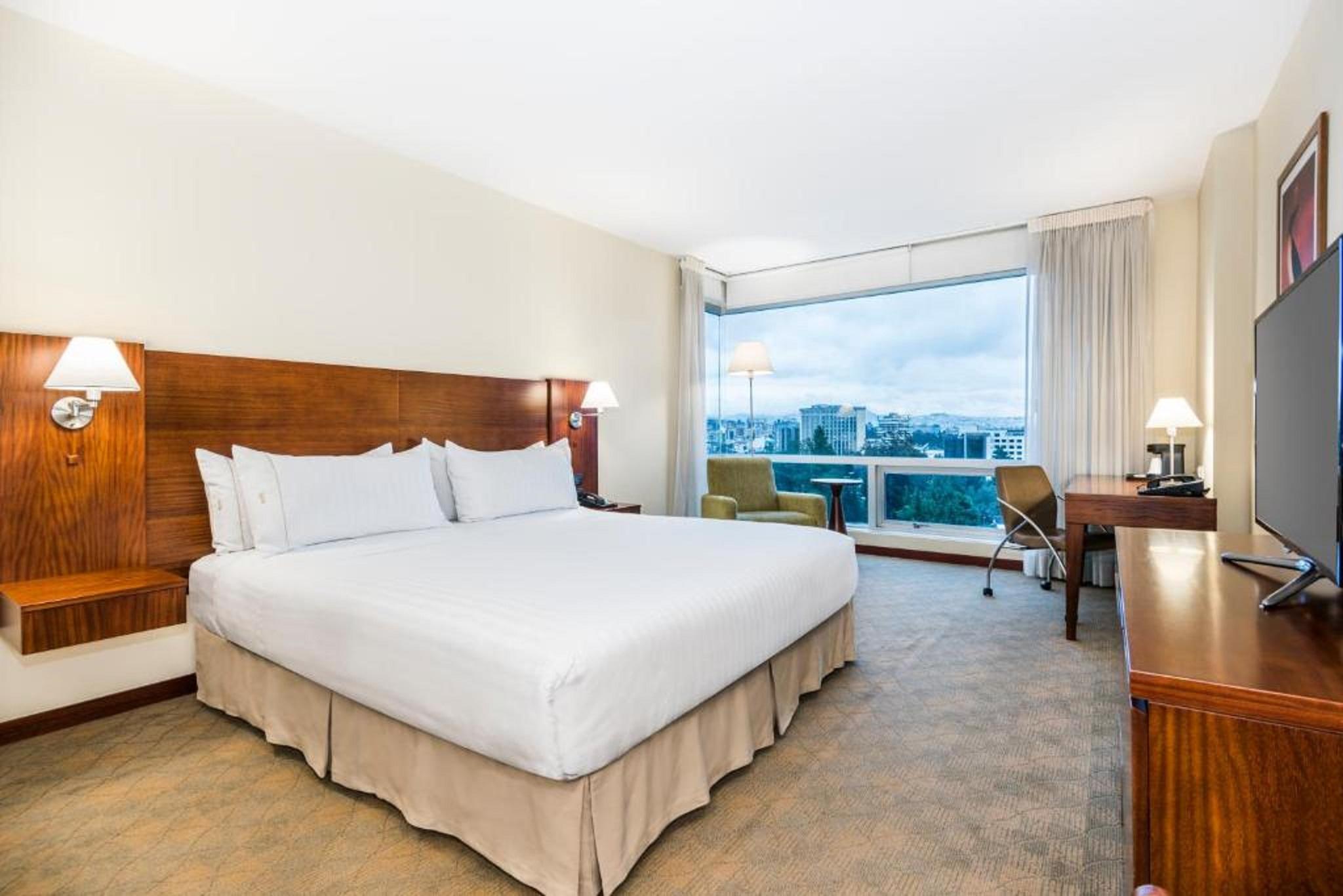 Holiday Inn Express Quito By Ihg Eksteriør billede