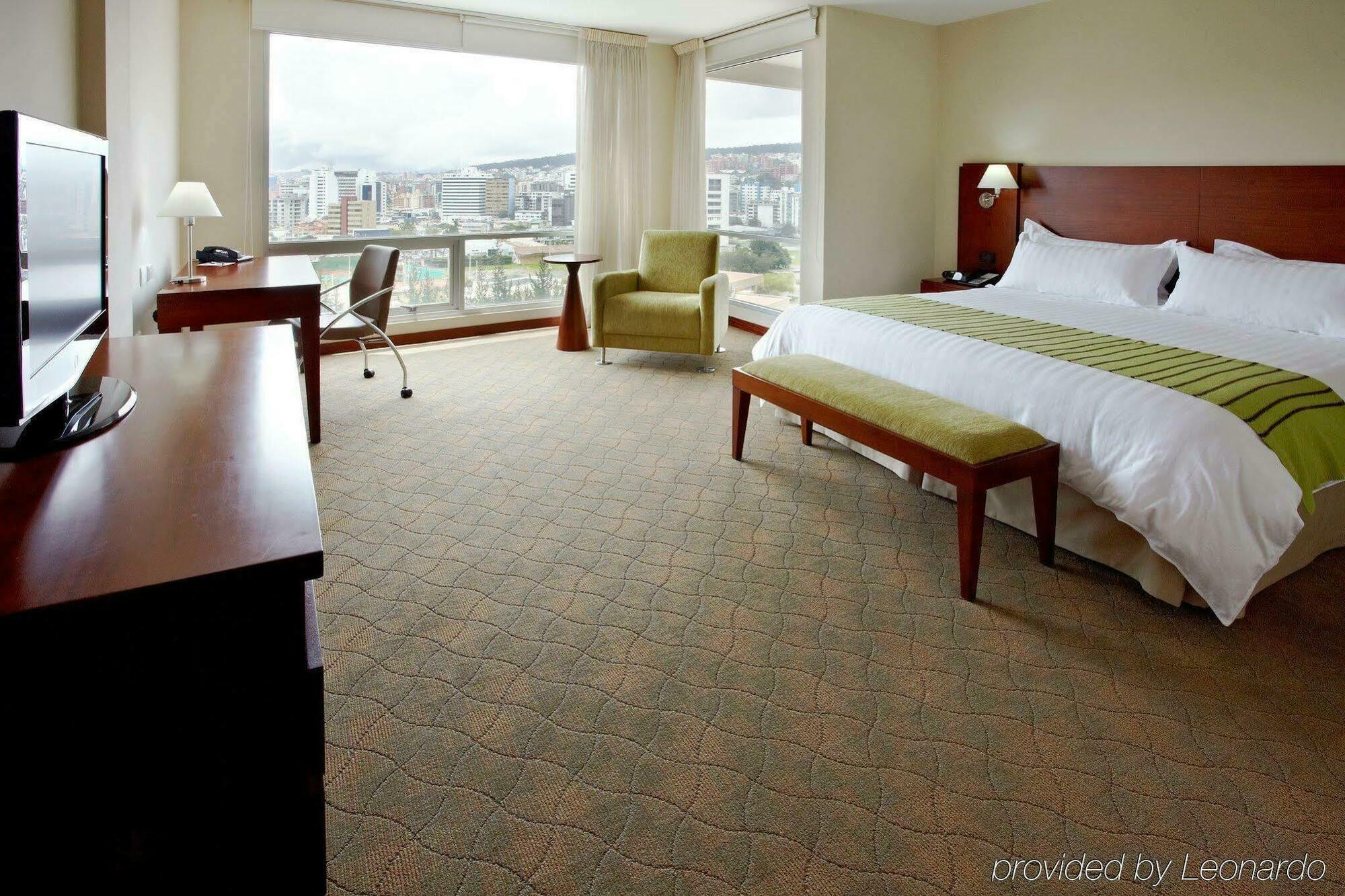 Holiday Inn Express Quito By Ihg Eksteriør billede