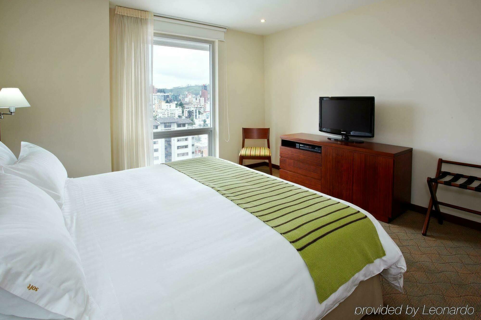 Holiday Inn Express Quito By Ihg Eksteriør billede